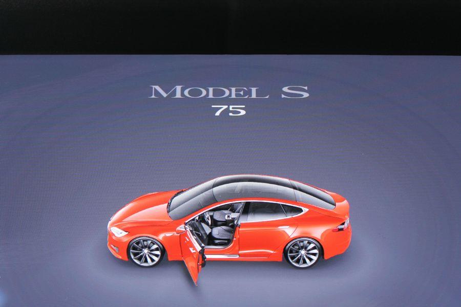 Used Tesla Model s 75 Sedan 4D 2017 | Ideal Motors. Costa Mesa, California Used Tesla Model s 75 Sedan 4D 2017 | Ideal Motors. Costa Mesa, California