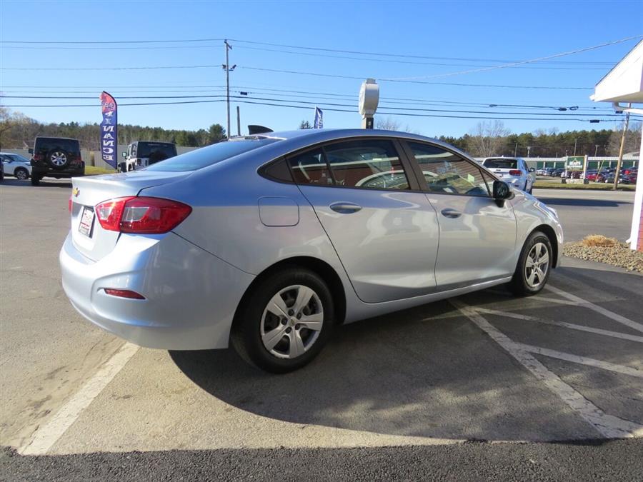 Used Chevrolet Cruze LS Auto 4dr Sedan 2017 | Lake City Exports Inc. Auburn, Maine Used Chevrolet Cruze LS Auto 4dr Sedan 2017 | Lake City Exports Inc. Auburn, Maine