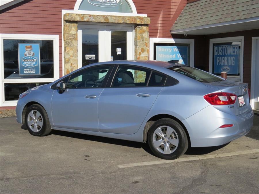 Used Chevrolet Cruze LS Auto 4dr Sedan 2017 | Lake City Exports Inc. Auburn, Maine Used Chevrolet Cruze LS Auto 4dr Sedan 2017 | Lake City Exports Inc. Auburn, Maine
