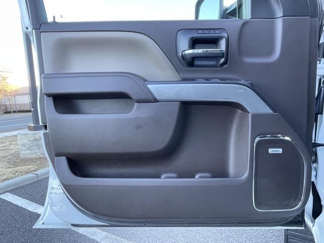 Used Chevrolet Silverado 3500hd LTZ 2016 | Blasius Federal Road. Brookfield, Connecticut Used Chevrolet Silverado 3500hd LTZ 2016 | Blasius Federal Road. Brookfield, Connecticut