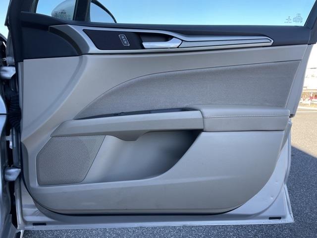 Used Ford Fusion SE 2019 | Blasius Federal Road. Brookfield, Connecticut Used Ford Fusion SE 2019 | Blasius Federal Road. Brookfield, Connecticut