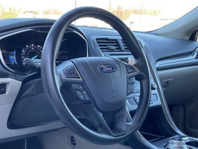 Used Ford Fusion SE 2019 | Blasius Federal Road. Brookfield, Connecticut Used Ford Fusion SE 2019 | Blasius Federal Road. Brookfield, Connecticut