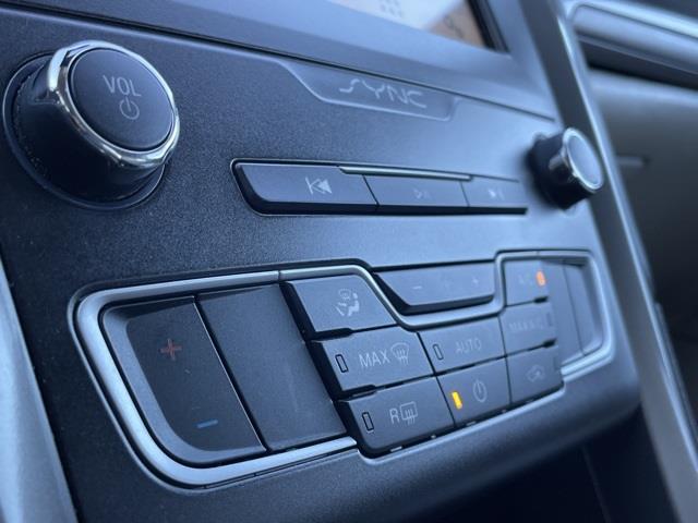 Used Ford Fusion SE 2019 | Blasius Federal Road. Brookfield, Connecticut Used Ford Fusion SE 2019 | Blasius Federal Road. Brookfield, Connecticut