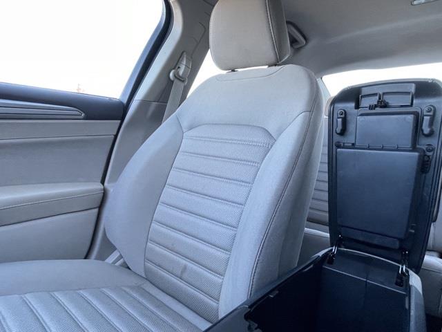 Used Ford Fusion SE 2019 | Blasius Federal Road. Brookfield, Connecticut Used Ford Fusion SE 2019 | Blasius Federal Road. Brookfield, Connecticut