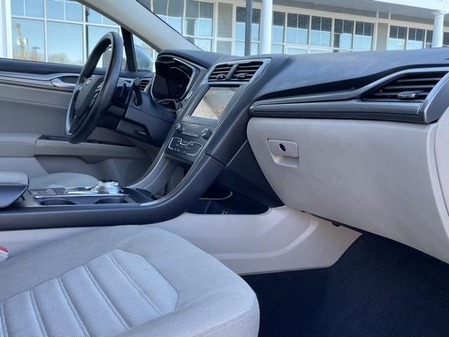 Used Ford Fusion SE 2019 | Blasius Federal Road. Brookfield, Connecticut Used Ford Fusion SE 2019 | Blasius Federal Road. Brookfield, Connecticut