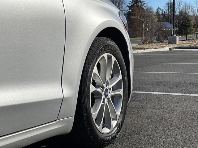 Used Ford Fusion SE 2019 | Blasius Federal Road. Brookfield, Connecticut Used Ford Fusion SE 2019 | Blasius Federal Road. Brookfield, Connecticut