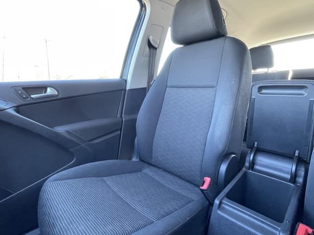 Used Volkswagen Tiguan 2014 | Blasius Federal Road. Brookfield, Connecticut Used Volkswagen Tiguan 2014 | Blasius Federal Road. Brookfield, Connecticut