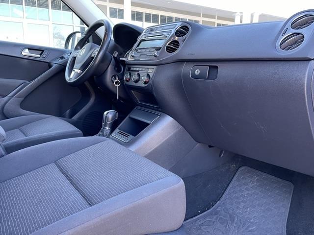 Used Volkswagen Tiguan 2014 | Blasius Federal Road. Brookfield, Connecticut Used Volkswagen Tiguan 2014 | Blasius Federal Road. Brookfield, Connecticut
