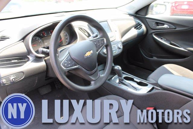 Used Chevrolet Malibu LS 2017 | NY Luxury Motors. Elmont, New York Used Chevrolet Malibu LS 2017 | NY Luxury Motors. Elmont, New York