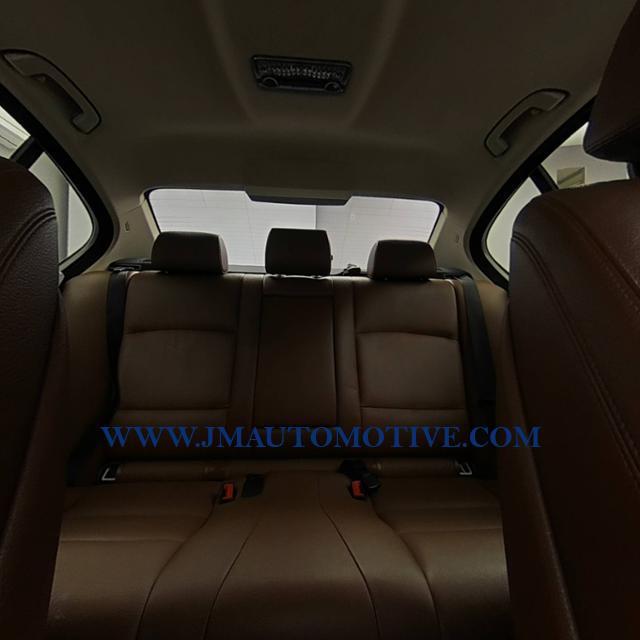2014 BMW 5 Series 4dr Sdn 528i xDrive AWD, available for sale in Naugatuck, Connecticut | J&M Automotive Sls&Svc LLC. Naugatuck, Connecticut 2014 BMW 5 Series 4dr Sdn 528i xDrive AWD, available for sale in Naugatuck, Connecticut | J&M Automotive Sls&Svc LLC. Naugatuck, Connecticut