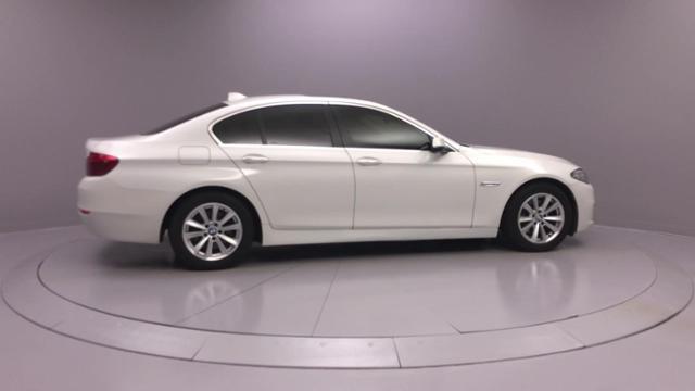 2014 BMW 5 Series 4dr Sdn 528i xDrive AWD, available for sale in Naugatuck, Connecticut | J&M Automotive Sls&Svc LLC. Naugatuck, Connecticut 2014 BMW 5 Series 4dr Sdn 528i xDrive AWD, available for sale in Naugatuck, Connecticut | J&M Automotive Sls&Svc LLC. Naugatuck, Connecticut