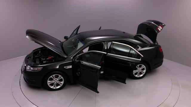2015 Ford Taurus 4dr Sdn SEL FWD, available for sale in Naugatuck, Connecticut | J&M Automotive Sls&Svc LLC. Naugatuck, Connecticut 2015 Ford Taurus 4dr Sdn SEL FWD, available for sale in Naugatuck, Connecticut | J&M Automotive Sls&Svc LLC. Naugatuck, Connecticut