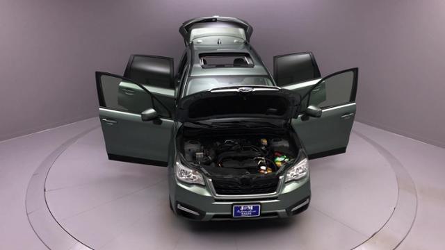 Used Subaru Forester 2.5i Premium CVT 2017 | J&M Automotive Sls&Svc LLC. Naugatuck, Connecticut Used Subaru Forester 2.5i Premium CVT 2017 | J&M Automotive Sls&Svc LLC. Naugatuck, Connecticut