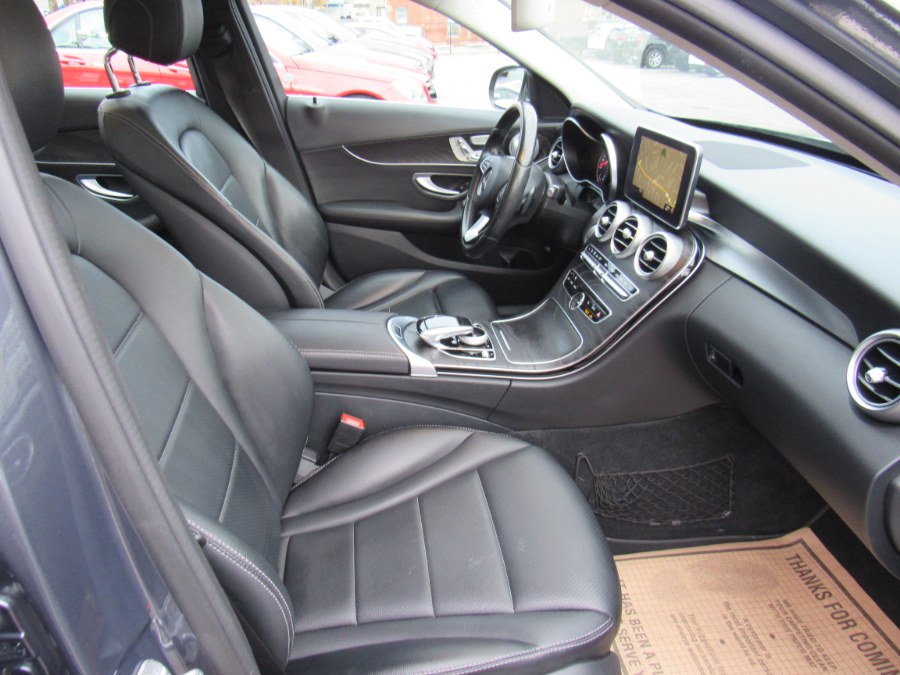 Used Mercedes-Benz C300 Base 2016 | Hilario's Auto Sales Inc.. Worcester, Massachusetts Used Mercedes-Benz C300 Base 2016 | Hilario's Auto Sales Inc.. Worcester, Massachusetts