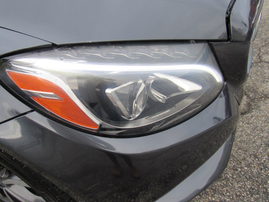 Used Mercedes-Benz C300 Base 2016 | Hilario's Auto Sales Inc.. Worcester, Massachusetts Used Mercedes-Benz C300 Base 2016 | Hilario's Auto Sales Inc.. Worcester, Massachusetts