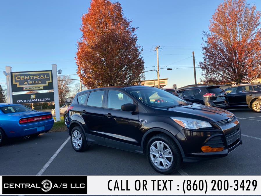 Used Ford Escape FWD 4dr S 2013 | Central A/S LLC. East Windsor, Connecticut Used Ford Escape FWD 4dr S 2013 | Central A/S LLC. East Windsor, Connecticut