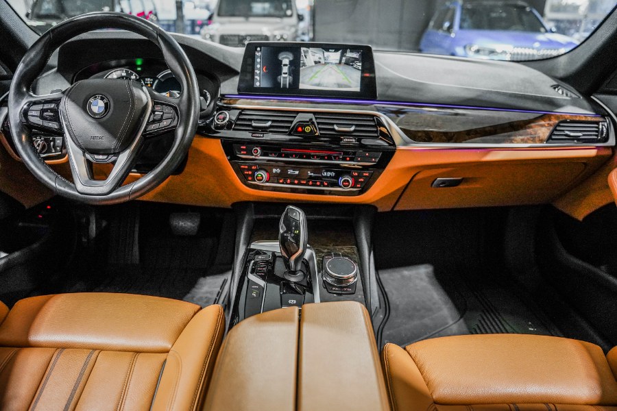 Used BMW 5 Series 530e xDrive iPerformance Plug-In Hybrid 2018 | 26 Motors Corp. Bronx, New York Used BMW 5 Series 530e xDrive iPerformance Plug-In Hybrid 2018 | 26 Motors Corp. Bronx, New York