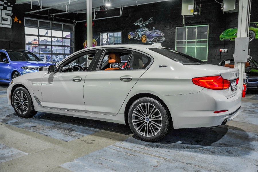 Used BMW 5 Series 530e xDrive iPerformance Plug-In Hybrid 2018 | 26 Motors Corp. Bronx, New York Used BMW 5 Series 530e xDrive iPerformance Plug-In Hybrid 2018 | 26 Motors Corp. Bronx, New York