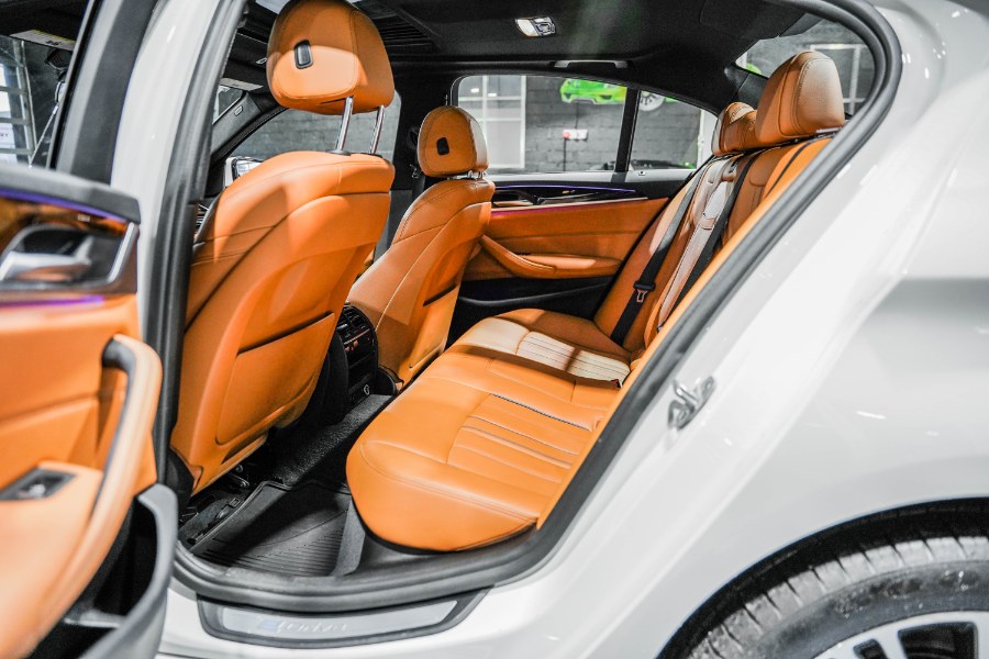 Used BMW 5 Series 530e xDrive iPerformance Plug-In Hybrid 2018 | 26 Motors Corp. Bronx, New York Used BMW 5 Series 530e xDrive iPerformance Plug-In Hybrid 2018 | 26 Motors Corp. Bronx, New York