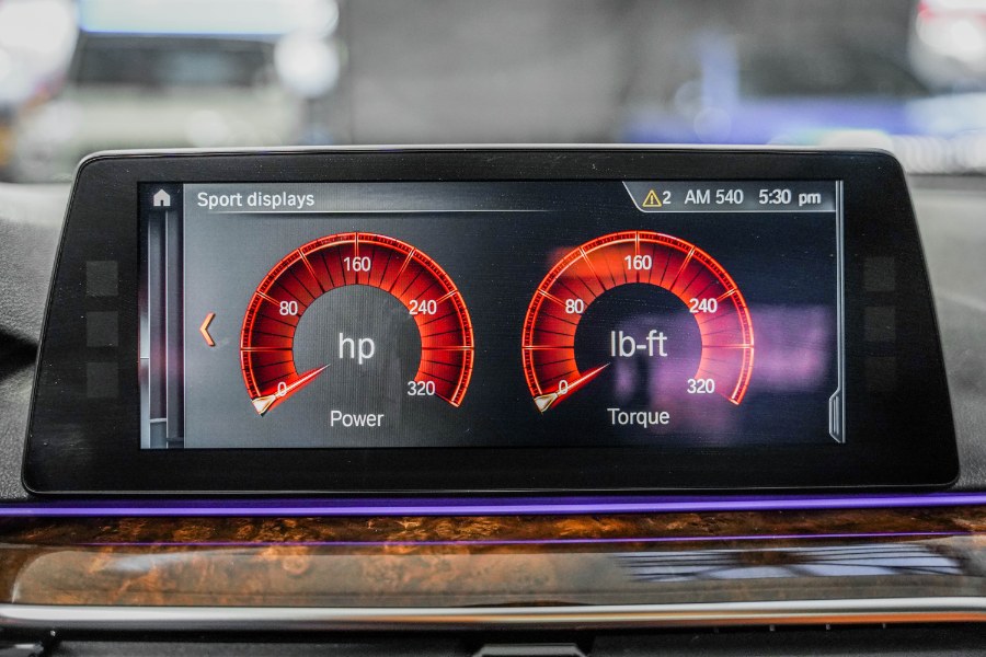 Used BMW 5 Series 530e xDrive iPerformance Plug-In Hybrid 2018 | 26 Motors Corp. Bronx, New York Used BMW 5 Series 530e xDrive iPerformance Plug-In Hybrid 2018 | 26 Motors Corp. Bronx, New York