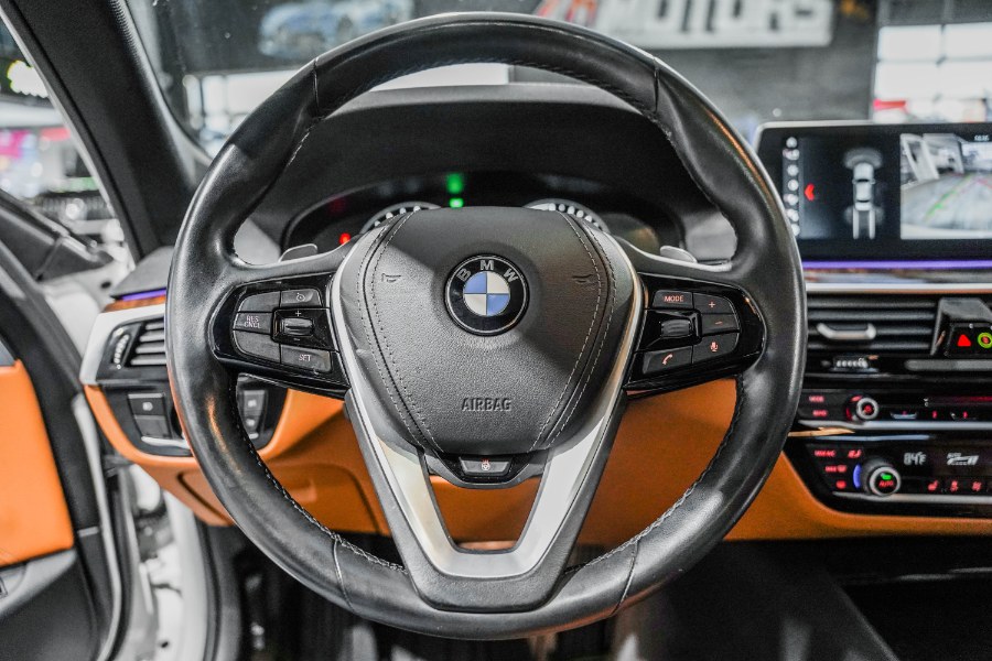 Used BMW 5 Series 530e xDrive iPerformance Plug-In Hybrid 2018 | 26 Motors Corp. Bronx, New York Used BMW 5 Series 530e xDrive iPerformance Plug-In Hybrid 2018 | 26 Motors Corp. Bronx, New York