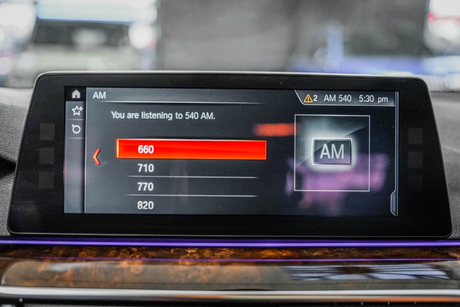 Used BMW 5 Series 530e xDrive iPerformance Plug-In Hybrid 2018 | 26 Motors Corp. Bronx, New York Used BMW 5 Series 530e xDrive iPerformance Plug-In Hybrid 2018 | 26 Motors Corp. Bronx, New York