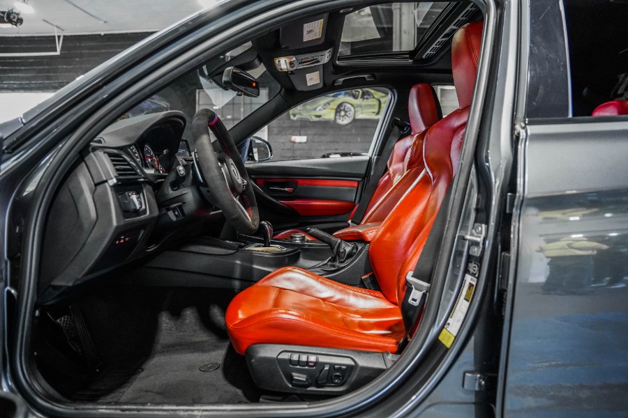 Used BMW M3 4dr Sdn 2015 | 26 Motors Corp. Bronx, New York Used BMW M3 4dr Sdn 2015 | 26 Motors Corp. Bronx, New York