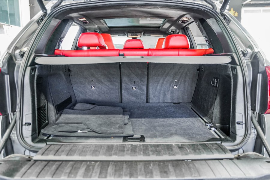 Used BMW X5 M Sports Activity Vehicle 2018 | 26 Motors Corp. Bronx, New York Used BMW X5 M Sports Activity Vehicle 2018 | 26 Motors Corp. Bronx, New York