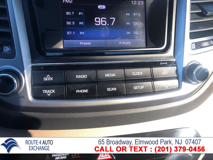 Used Hyundai Tucson SE AWD 2017 | Route 4 Auto Exchange. Elmwood Park, New Jersey Used Hyundai Tucson SE AWD 2017 | Route 4 Auto Exchange. Elmwood Park, New Jersey