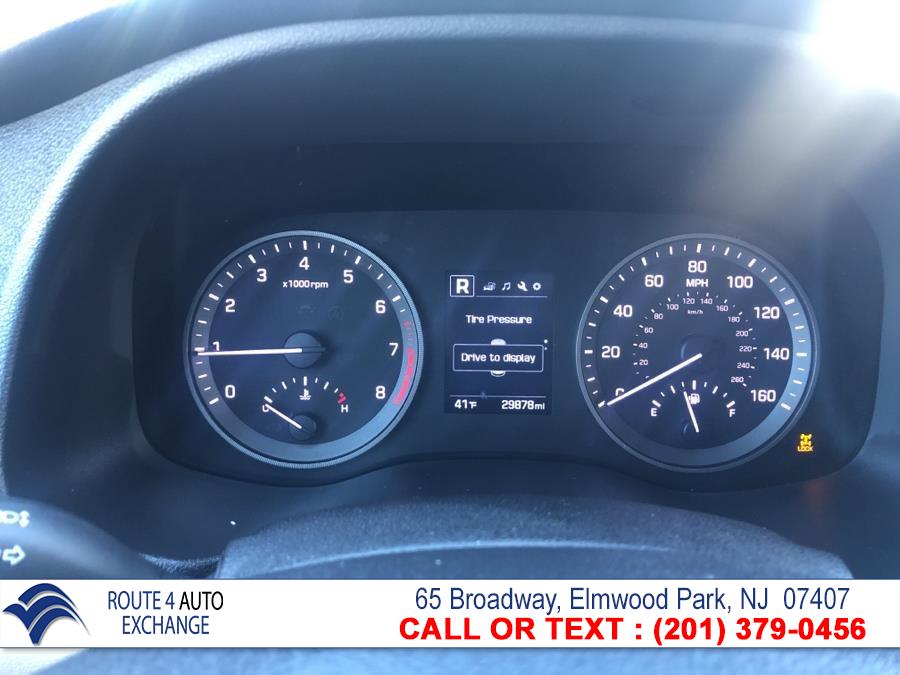 Used Hyundai Tucson SE AWD 2017 | Route 4 Auto Exchange. Elmwood Park, New Jersey Used Hyundai Tucson SE AWD 2017 | Route 4 Auto Exchange. Elmwood Park, New Jersey