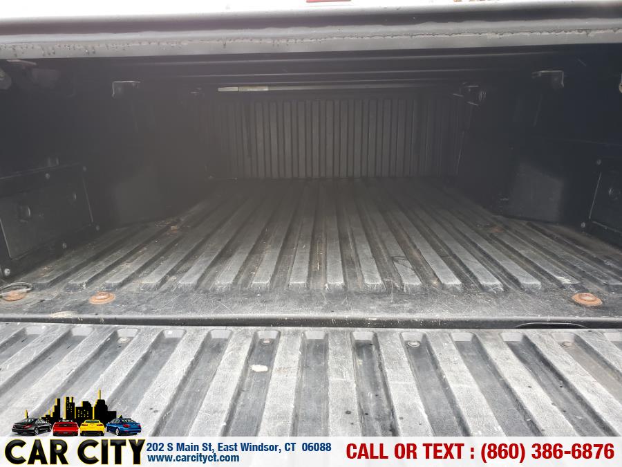 2009 Toyota Tacoma 4WD Double LB V6 AT, available for sale in East Windsor, Connecticut | Car City LLC. East Windsor, Connecticut 2009 Toyota Tacoma 4WD Double LB V6 AT, available for sale in East Windsor, Connecticut | Car City LLC. East Windsor, Connecticut