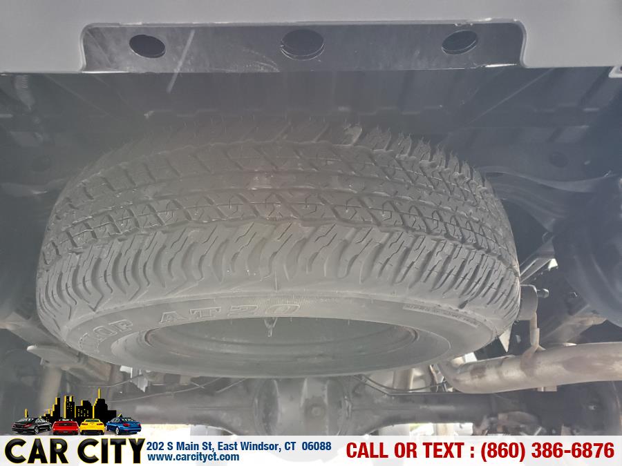 2009 Toyota Tacoma 4WD Double LB V6 AT, available for sale in East Windsor, Connecticut | Car City LLC. East Windsor, Connecticut 2009 Toyota Tacoma 4WD Double LB V6 AT, available for sale in East Windsor, Connecticut | Car City LLC. East Windsor, Connecticut