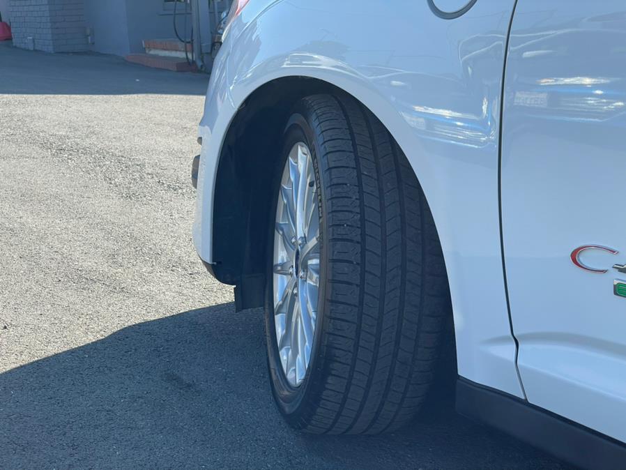 Used Ford C-Max Energi SEL 2015 | Green Light Auto Wholesale. Daly City, California Used Ford C-Max Energi SEL 2015 | Green Light Auto Wholesale. Daly City, California