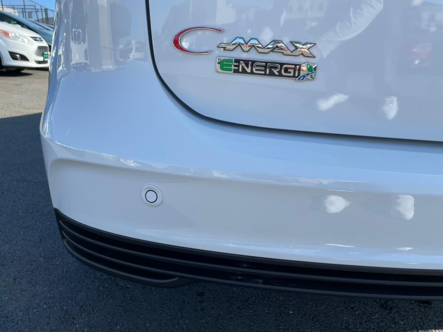 Used Ford C-Max Energi SEL 2015 | Green Light Auto Wholesale. Daly City, California Used Ford C-Max Energi SEL 2015 | Green Light Auto Wholesale. Daly City, California
