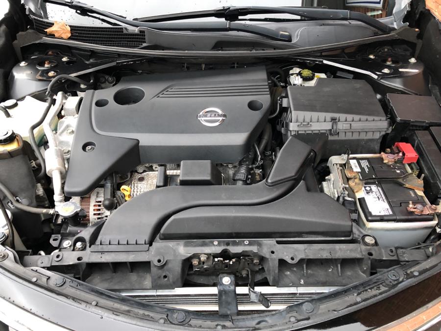 2013 Nissan Altima 4dr Sdn 2.5 SL, available for sale in Waterbury, Connecticut | National Auto Brokers, Inc.. Waterbury, Connecticut 2013 Nissan Altima 4dr Sdn 2.5 SL, available for sale in Waterbury, Connecticut | National Auto Brokers, Inc.. Waterbury, Connecticut