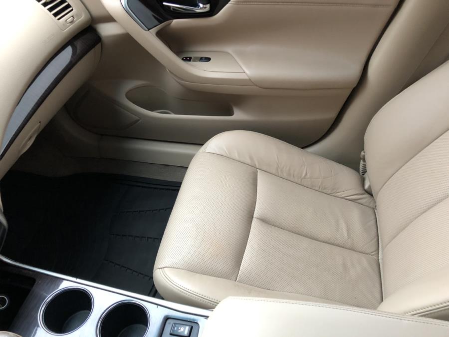 2013 Nissan Altima 4dr Sdn 2.5 SL, available for sale in Waterbury, Connecticut | National Auto Brokers, Inc.. Waterbury, Connecticut 2013 Nissan Altima 4dr Sdn 2.5 SL, available for sale in Waterbury, Connecticut | National Auto Brokers, Inc.. Waterbury, Connecticut