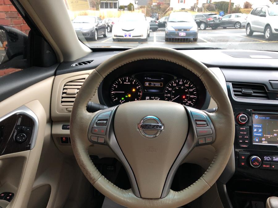 2013 Nissan Altima 4dr Sdn 2.5 SL, available for sale in Waterbury, Connecticut | National Auto Brokers, Inc.. Waterbury, Connecticut 2013 Nissan Altima 4dr Sdn 2.5 SL, available for sale in Waterbury, Connecticut | National Auto Brokers, Inc.. Waterbury, Connecticut