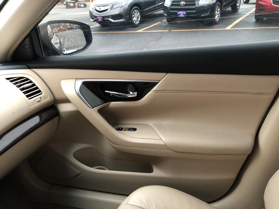 2013 Nissan Altima 4dr Sdn 2.5 SL, available for sale in Waterbury, Connecticut | National Auto Brokers, Inc.. Waterbury, Connecticut 2013 Nissan Altima 4dr Sdn 2.5 SL, available for sale in Waterbury, Connecticut | National Auto Brokers, Inc.. Waterbury, Connecticut