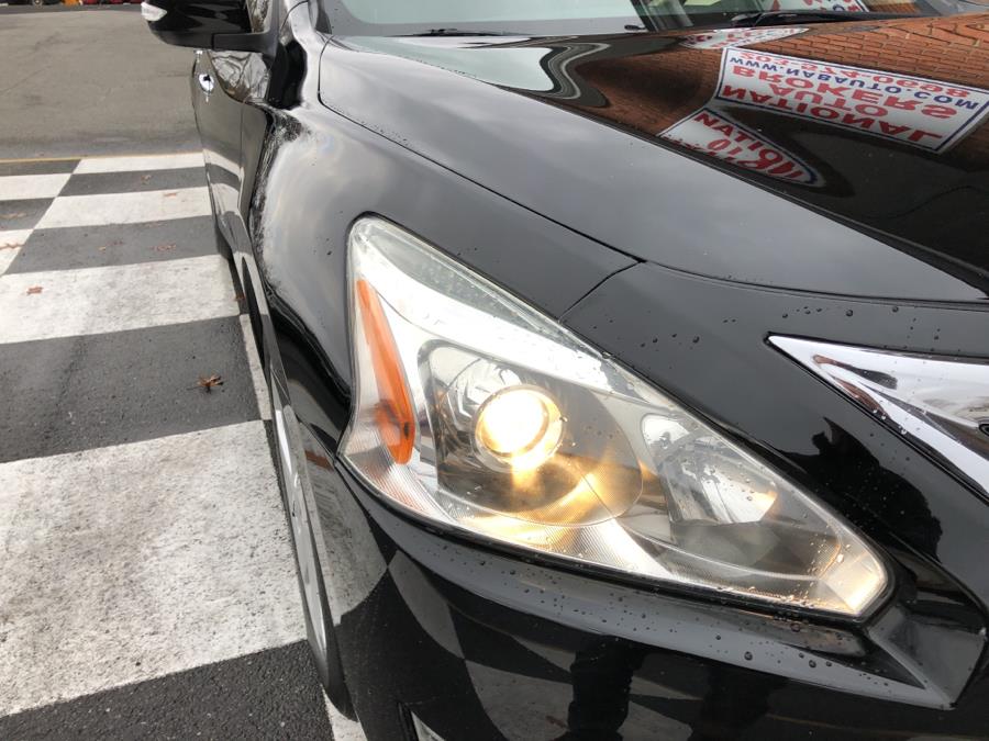 2013 Nissan Altima 4dr Sdn 2.5 SL, available for sale in Waterbury, Connecticut | National Auto Brokers, Inc.. Waterbury, Connecticut 2013 Nissan Altima 4dr Sdn 2.5 SL, available for sale in Waterbury, Connecticut | National Auto Brokers, Inc.. Waterbury, Connecticut