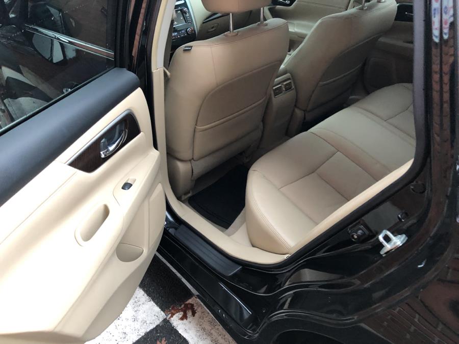 2013 Nissan Altima 4dr Sdn 2.5 SL, available for sale in Waterbury, Connecticut | National Auto Brokers, Inc.. Waterbury, Connecticut 2013 Nissan Altima 4dr Sdn 2.5 SL, available for sale in Waterbury, Connecticut | National Auto Brokers, Inc.. Waterbury, Connecticut
