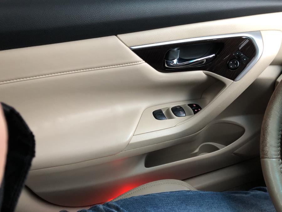 2013 Nissan Altima 4dr Sdn 2.5 SL, available for sale in Waterbury, Connecticut | National Auto Brokers, Inc.. Waterbury, Connecticut 2013 Nissan Altima 4dr Sdn 2.5 SL, available for sale in Waterbury, Connecticut | National Auto Brokers, Inc.. Waterbury, Connecticut