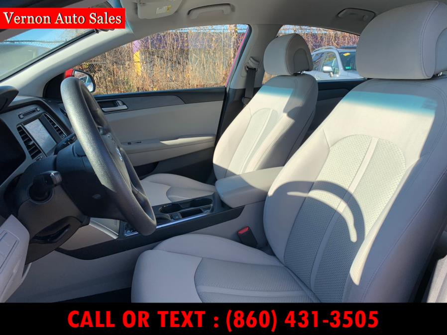 Used Hyundai Sonata 2.4L 2017 | Vernon Auto Sale & Service. Manchester, Connecticut Used Hyundai Sonata 2.4L 2017 | Vernon Auto Sale & Service. Manchester, Connecticut