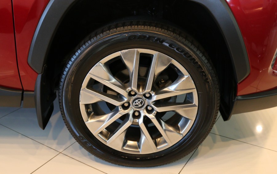 Used Toyota RAV4 XLE Premium AWD (Natl) 2019 | Inman Motors Sales. Medford, Massachusetts Used Toyota RAV4 XLE Premium AWD (Natl) 2019 | Inman Motors Sales. Medford, Massachusetts