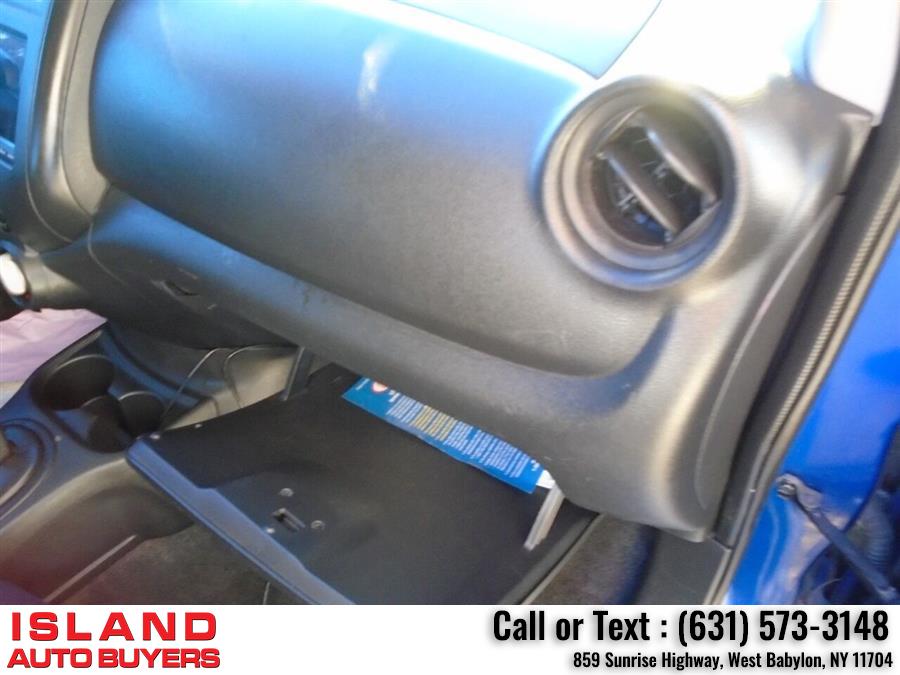 2014 Nissan Versa 1.6 S 4dr Sedan 4A, available for sale in West Babylon, New York | Island Auto Buyers. West Babylon, New York 2014 Nissan Versa 1.6 S 4dr Sedan 4A, available for sale in West Babylon, New York | Island Auto Buyers. West Babylon, New York