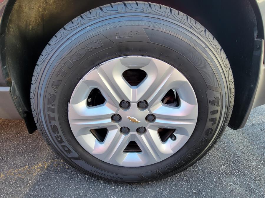 Used Chevrolet Traverse AWD 4dr LS 2011 | Eugen's Auto Sales & Repairs. Philadelphia, Pennsylvania Used Chevrolet Traverse AWD 4dr LS 2011 | Eugen's Auto Sales & Repairs. Philadelphia, Pennsylvania