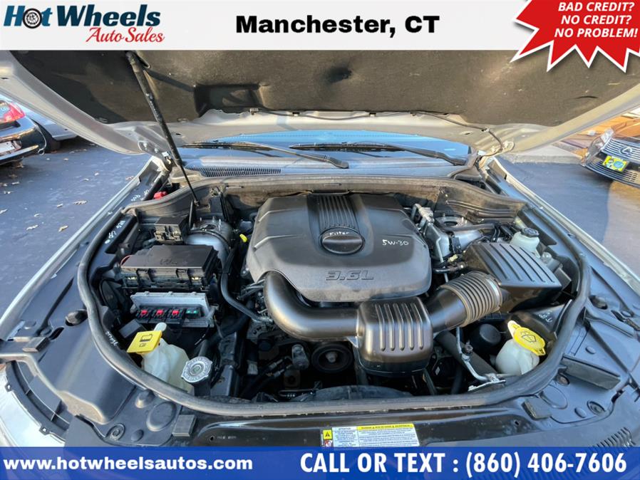 Used Jeep Grand Cherokee 4WD 4dr Laredo 2011 | Hot Wheels Auto Sales LLC. Manchester, Connecticut Used Jeep Grand Cherokee 4WD 4dr Laredo 2011 | Hot Wheels Auto Sales LLC. Manchester, Connecticut