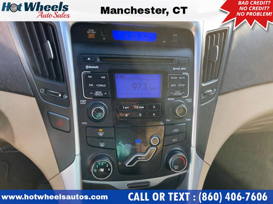 Used Hyundai Sonata 4dr Sdn 2.4L Auto GLS PZEV 2011 | Hot Wheels Auto Sales LLC. Manchester, Connecticut Used Hyundai Sonata 4dr Sdn 2.4L Auto GLS PZEV 2011 | Hot Wheels Auto Sales LLC. Manchester, Connecticut