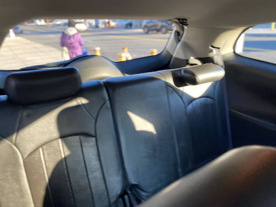 Used Buick Enclave AWD 4dr CXL-1 2011 | Middle Village Motors . Middle Village, New York Used Buick Enclave AWD 4dr CXL-1 2011 | Middle Village Motors . Middle Village, New York
