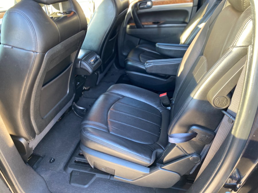 Used Buick Enclave AWD 4dr CXL-1 2011 | Middle Village Motors . Middle Village, New York Used Buick Enclave AWD 4dr CXL-1 2011 | Middle Village Motors . Middle Village, New York