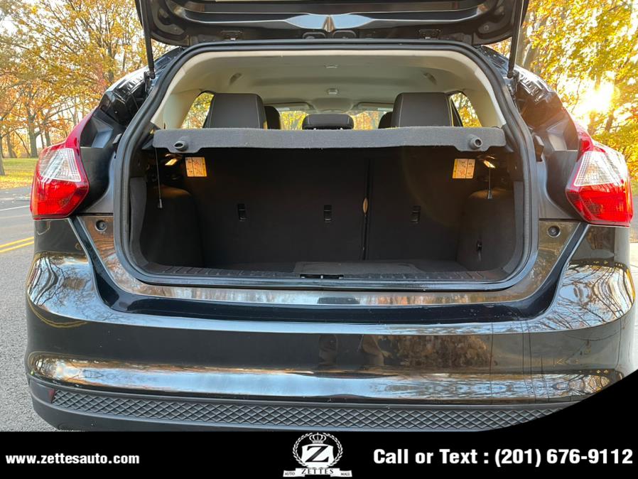 Used Ford Focus 5dr HB SE 2014 | Zettes Auto Mall. Jersey City, New Jersey Used Ford Focus 5dr HB SE 2014 | Zettes Auto Mall. Jersey City, New Jersey